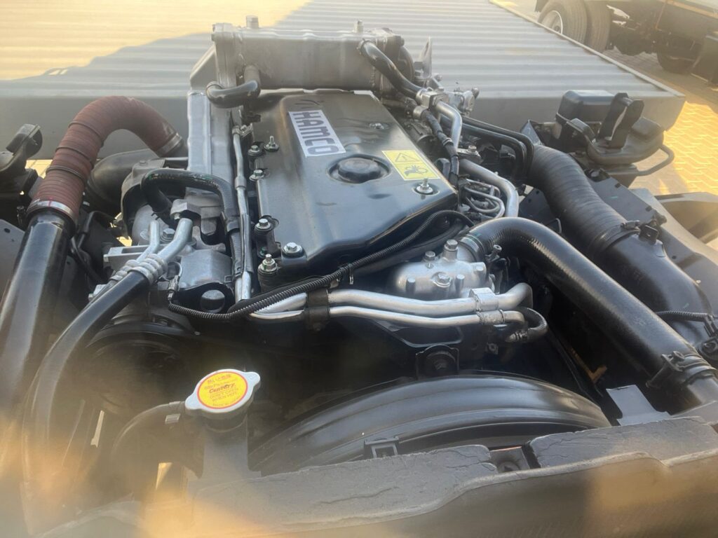 HAMCO 8000 — e422c486-9a03-4c55-be9e-dca8e68ebe20.jpg